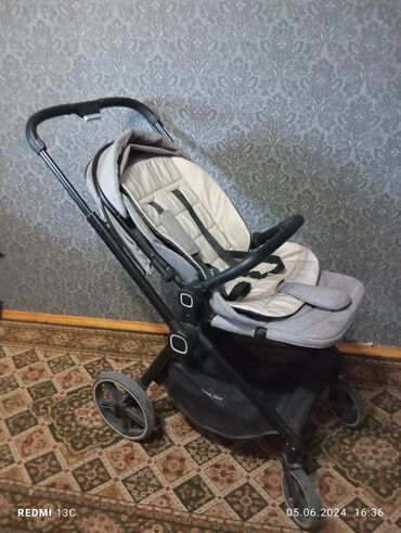 Коляски: Коляска, цвет - Серебристый, Б/у — 9