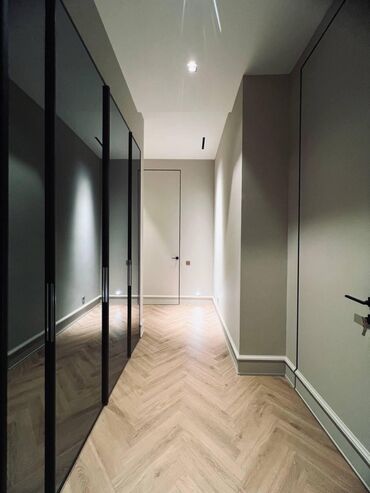 коттедж золотые пески: 4 комнаты, 220 м², Элитка, 12 этаж, Дизайнерский ремонт