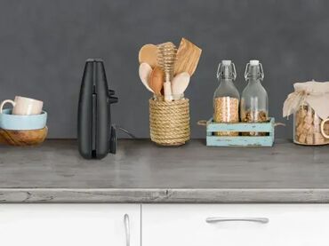 Ostali kuhinjski aparati: Tehnički detalji: Aluminijum, Premaz protiv lepljenja namirnica — 4