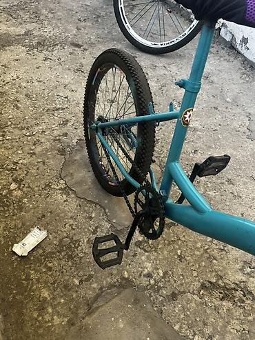 Şəhər gəzintiləri və gündəlik istifadə üçün uyğun velosiped. Sadə və