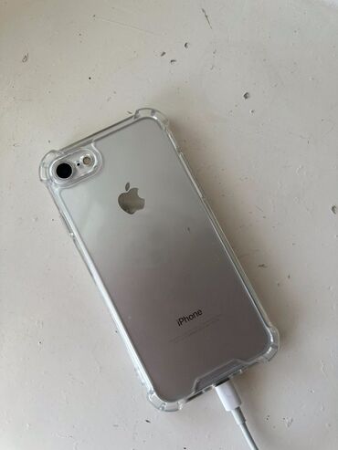 бу идиштер: IPhone 7, Б/у, 32 ГБ, Серебристый, Чехол, 77 %