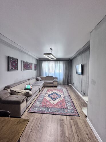 дом квартира: 3 комнаты, 75 м², Индивидуалка, 11 этаж, Косметический ремонт