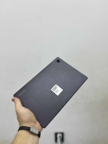 Alfa Romeo: Samsung Galaxy Tab A8 planşet Xüsusiyyətlər: - 10.5 düym geniş ekran