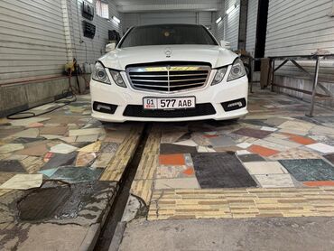 купить мерседес спринтер в европе: Mercedes-Benz E-Class: 2010 г., 1.8 л, Автомат, Бензин, Седан