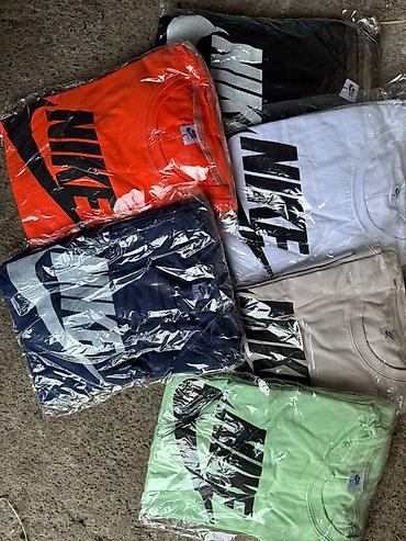 Majice: Majice muske stampa 450 din komad u seriji 4 komada, majice vez muske — 15