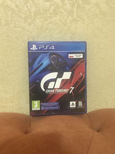 ps4 kreditle: Gran Turismo 7 PS4 .Oyuna cəmi 1 dəfə gitmişdim,içinde iki disk var,bu