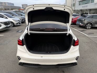 Kia: Kia K3: 2021 г., Бензин — 7