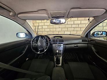 kia servis ehtiyat hisseleri: Toyota Avensis Universal (kompakt karvan) – gümüşü rəng Xarici: - — 3