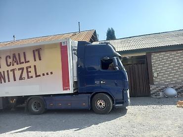 эвакуатор кран: Тягач, Volvo, 2010 г., Холодильник, рефрижератор — 3