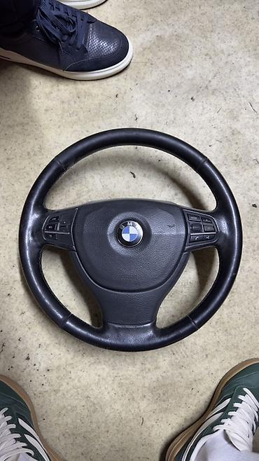 Рулевое колесо BMW F10 с мультимедийными кнопками - Оригинальный руль