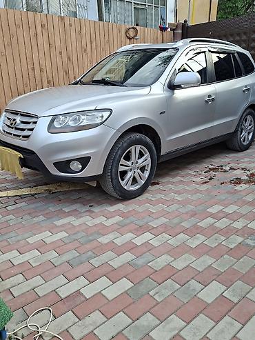 Hyundai: Hyundai Santa Fe: 2010 г., Кроссовер — 9