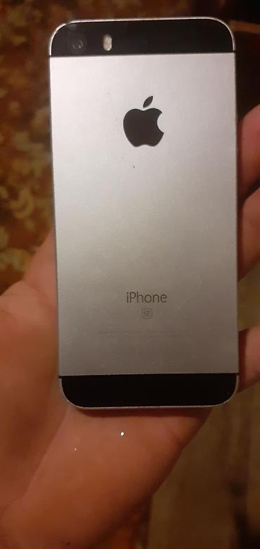 IPhone SE, Gümüşü, Qırıq lalafo.az -da IPhone SE, Gümüşü, Qırıq