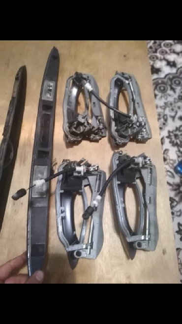 Другие детали кузова: БМВ Е53,Е39,Е60 КРЮКИ БУКСИРА,ЗЕРКАЛА,БЛОКИ,РУЧКИ,ЗАПЧАСТИ БМВ — 7