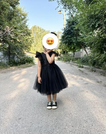 детские игровые автоматы бу: Детское платье, цвет - Черный, Б/у