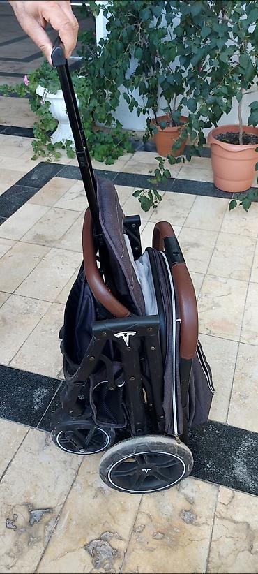 Gəzinti arabaları: Klassik gəzinti arabası, İşlənmiş, Ünvandan götürmə, Ödənişli çatdırılma — 13