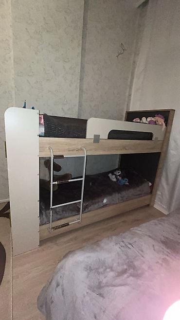 detski kravatlar: Oğlan və qız üçün, İşlənmiş, Çarpayı, Matrassız, Siyirməsiz, Laminat — 2