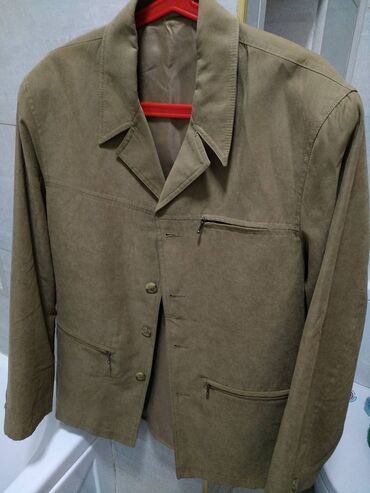 стильные мужские пиджаки: Костюм L (EU 40), цвет - Зеленый