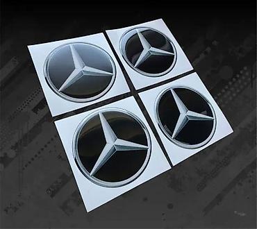 smart multimedija: Mercedes Benz 3D Stikeri za felne - Nalepnice za cepove-2595 📌 Opis — 1