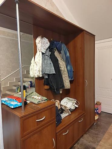 Digər dolablar: Dəhliz mebeli, şfoner. Heç bir problemi yoxdu. Madeyradan alınıb — 2
