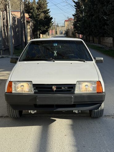 maşın 09: VAZ (LADA) 2109: | | 191800 km