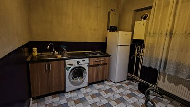 Uzunmüddətli kirayə mənzillər: OĞLANLAR ÜÇÜN TƏLƏBƏ YATAQXANASI! Bütün zəruri avadanlıqlar ilə təchiz — 21