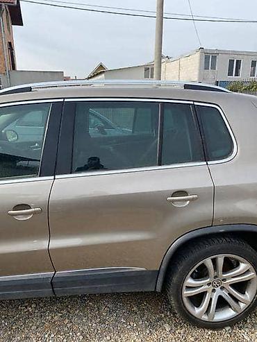 polovne: ZADNJA LEVA VRATA ZA VOLKSWAGEN TIGUAN OD 2011. DO 2016. GOD. | — 1