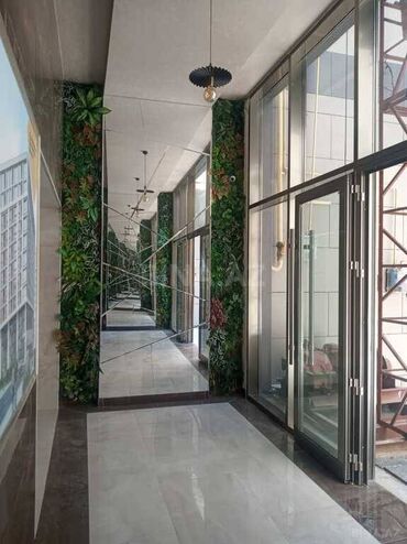 Uzunmüddətli kirayə mənzillər: 28 May metrosu yanınında mənzil kirayə verilir. Mərtəbə 18/4. Ümumi — 8