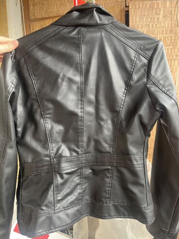 Kurtkalar: Продаются курточки размер S,одевала один раз,качество хорошее приятное — 4