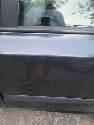 Fiat: Vlasnik 7 godina,2 kljuca,redovno odrzavan,do velikog servisa — 4
