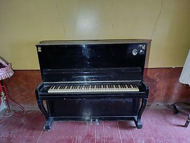 gitar klassik: Upright piano – “Kuybışev” markası - Korpus: qara rəngli, klassik düz — 2