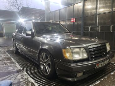 Mercedes-Benz: Mercedes-Benz E-Class: 1994 г., 3.2 л, Автомат, Бензин, Седан — 7