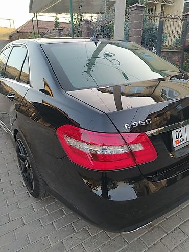 Mercedes-Benz: Mercedes-Benz E-Class: 2010 г., 5.5 л, Автомат, Бензин, Седан at lalafo.kg — 12 Mercedes-Benz: Mercedes-Benz E-Class: 2010 г., 5.5 л, Автомат, Бензин, Седан — 12