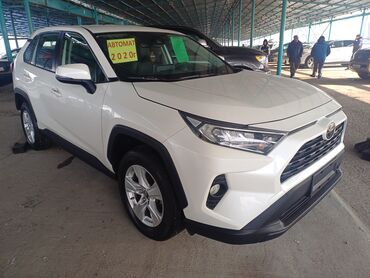 Toyota: Toyota RAV4: 2020 г., 2 л, Автомат, Бензин