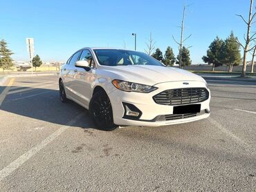 Ford: Ford Fusion: 1.5 l | 2019 il 110000 km Sedan