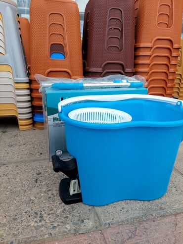 Digər nəqliyyat: Polsilen
temizlik araba
tekerli polvedresi — 11