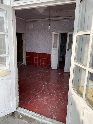 пол дома: 250 м², 3 комнаты — 3