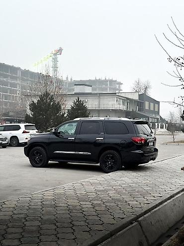 Toyota: Toyota Sequoia: 2019 г., Внедорожник — 7
