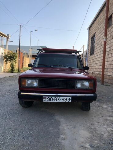 2107 satisi: VAZ (LADA) 2104: 1.4 l | 2000 il | 40000 km Universal