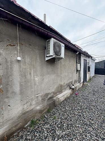 Продажа полдома: Продается пол дома Кызыл Аскер, возле улицы Кайназарова, участок 2.5 — 8