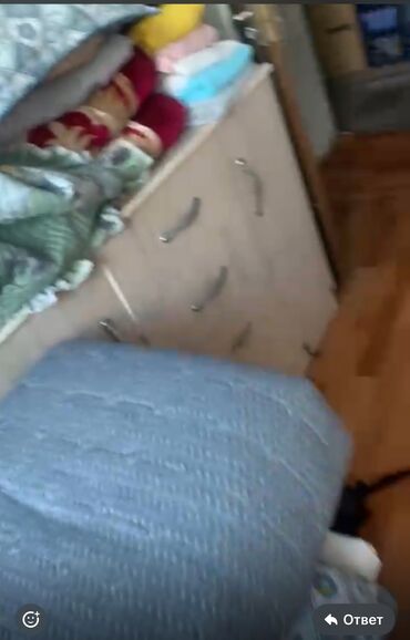 мебель в рассрочку без первоначального взноса: Тумба для вещей и одежды, Б/у, Без зеркала, ЛДСП, Самовывоз, цвет - Бежевый