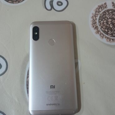 камера для дома xiaomi: Xiaomi Mi2A, 32 GB, 
 Barmaq izi