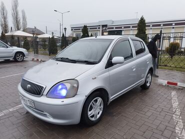 тойота комири: Toyota Vitz / Platz / Yaris / Echo: 1999 г., 1 л, Автомат, Бензин, Хэтчбэк