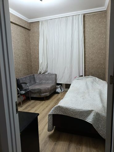 Uzunmüddətli kirayə mənzillər: Kirayə mənzil – şəhər mənzərəsi ilə - Plan: işıqlı otaq, ayrıca — 12