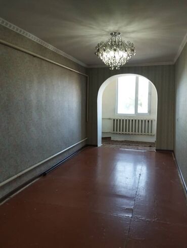 Продажа квартир: 3 комнаты, 54 м², 105 серия, 2 этаж, Косметический ремонт