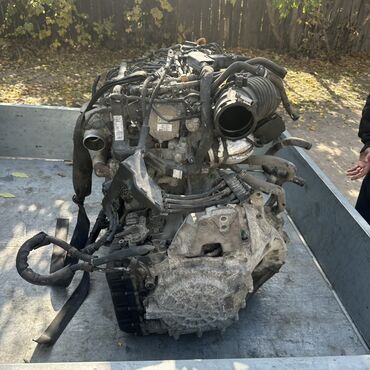 Другие детали кузова: Кузовные детали для KIA Carnival (Sedona) В наличии: - Капот (черный) — 6