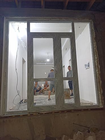 Ремонт и строительство: Готовое пластиковое окно, Тип окна: Балконные, Декоративные особенности: Фрамуга, Без установки, Без рассрочки — 3