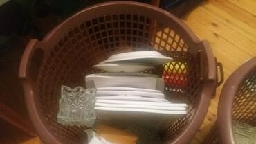 Digər dəstlər və servizlər: Bular satilir razilaşma yolu ikə qab qacaq dekorlar — 2