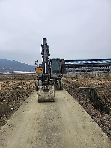 Услуги экскаватора: Услуги экскаватора | Водопровод, Планировка участка, Демонтаж — 4