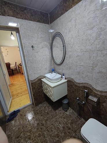 balaxani ev satisi: 3 otaqlı, 80 kv. m, Orta təmir — 5