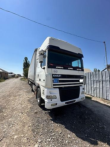 ман автовоз: Тягач, DAF, 2005 г., Тентованный — 1